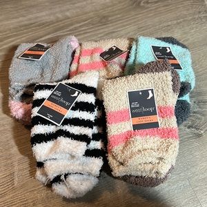 West loop 5 pairs women’s cozy socks size 4-10